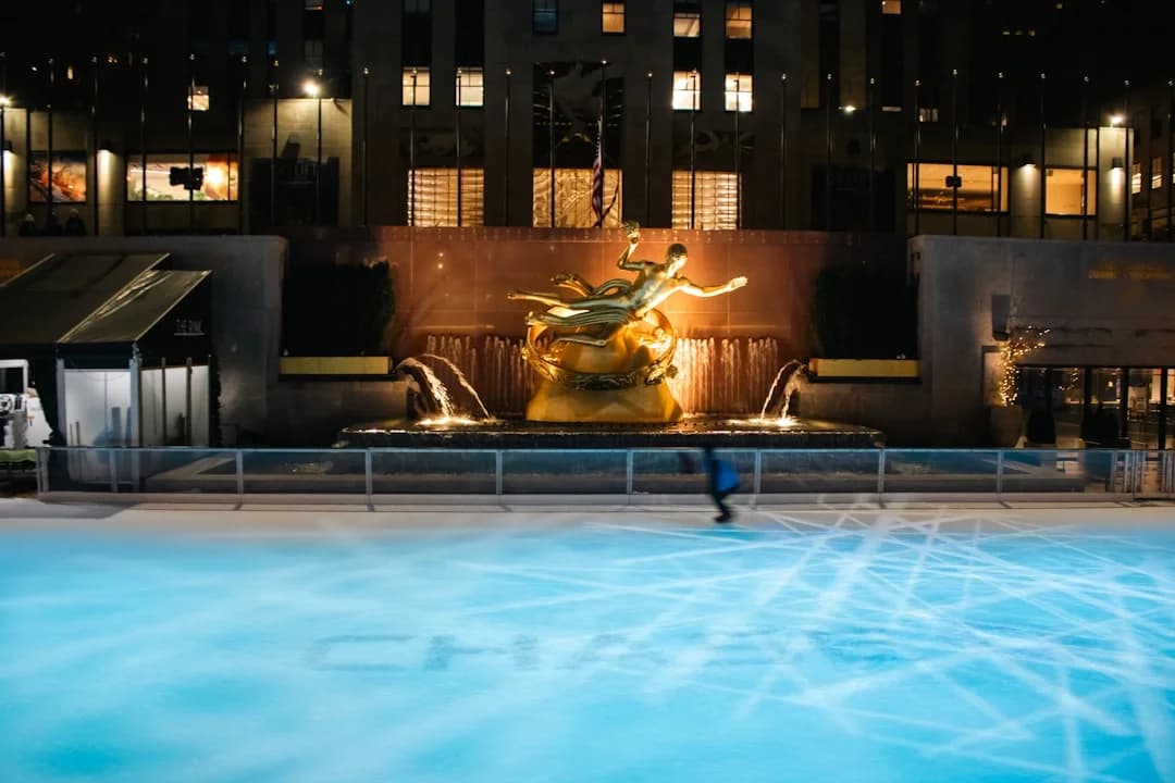 Hidden Courtyard Theaters NYC 2026: Micro-Performance Scene